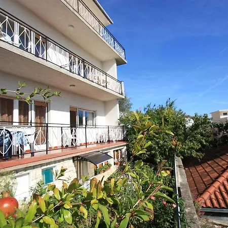 Apartment Smiljka 2 *