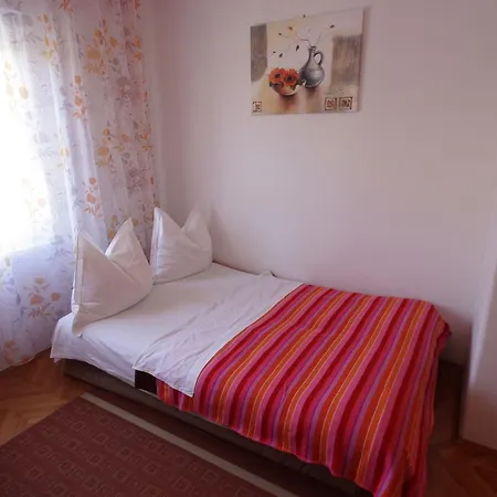 Smiljka 2 *